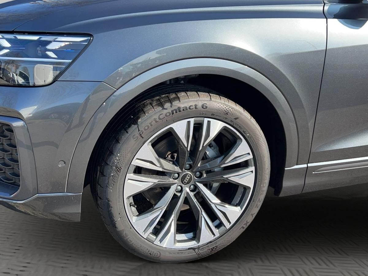 Audi Q8 SUV 50 TDI quattro tiptronic+AHK+HEAD-UP+PANO