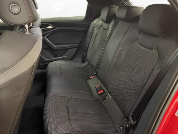 Audi A1 allstreet 30 TFSI S tronic LED LM 18" Navi PDC+RFK Sonos
