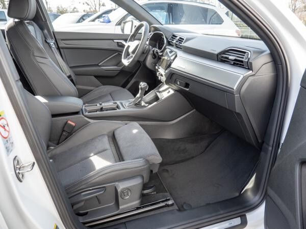 Audi Q3 S line 35 TFSI