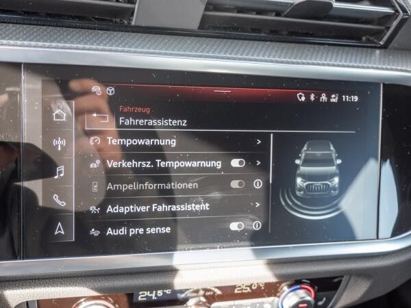 Audi Q3 S line 35 TFSI