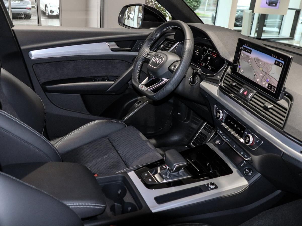 Audi Q5 Sportback 40 TDI quattro S-Line AHK Kamera Navi