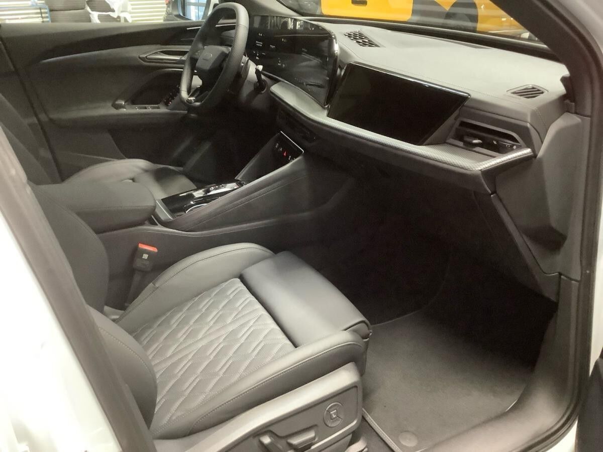 Audi SQ5 SUV TFSI S tronic