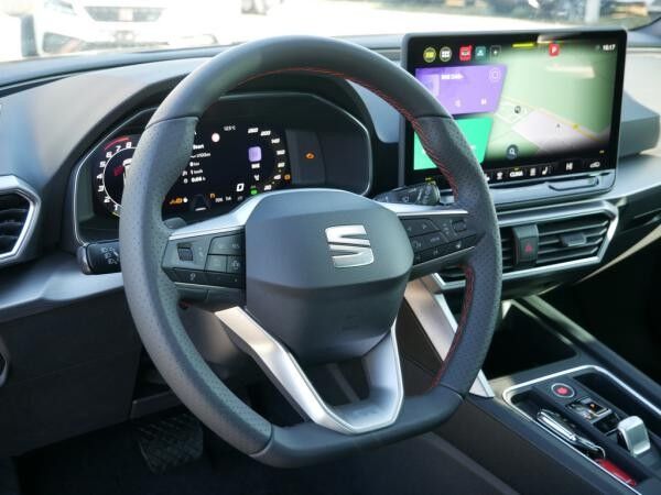 Seat Leon Leon FR 1.5 eTSI PDC SHZ KAMERA NAVI ACC LED *SN615*
