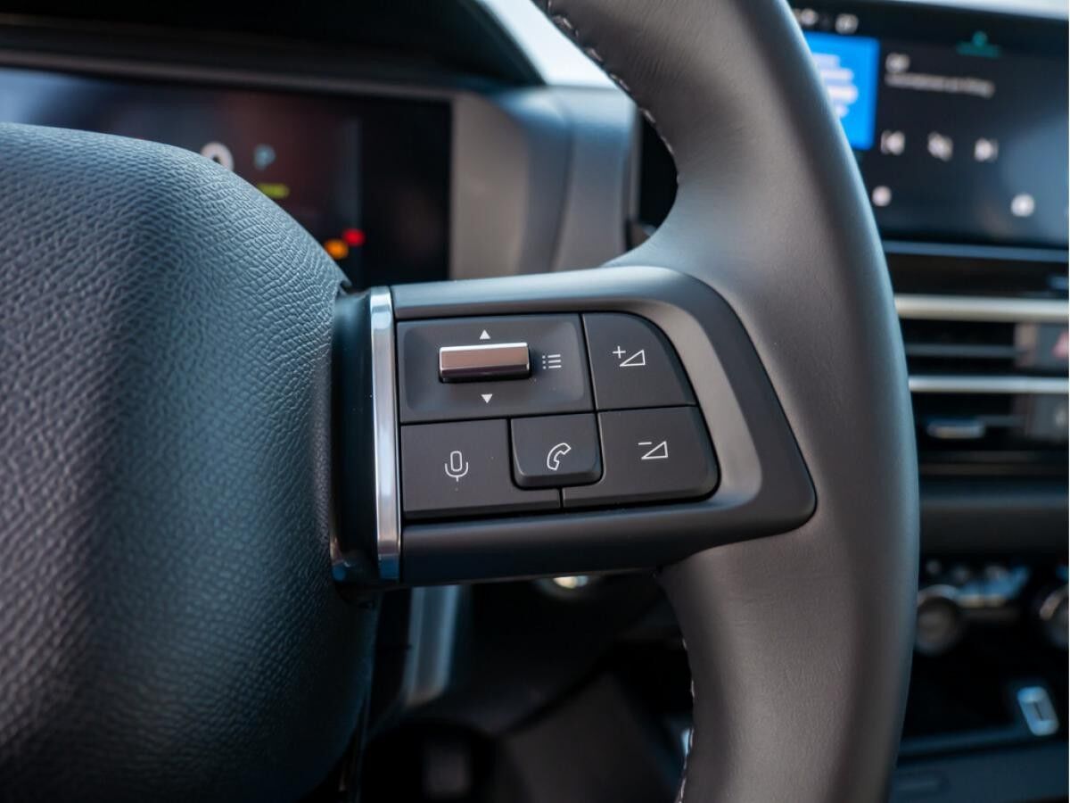 Citroën E-C4 ë-C4 Lim. - Max NAVI W-LAN ACC HUD FACEL. LED