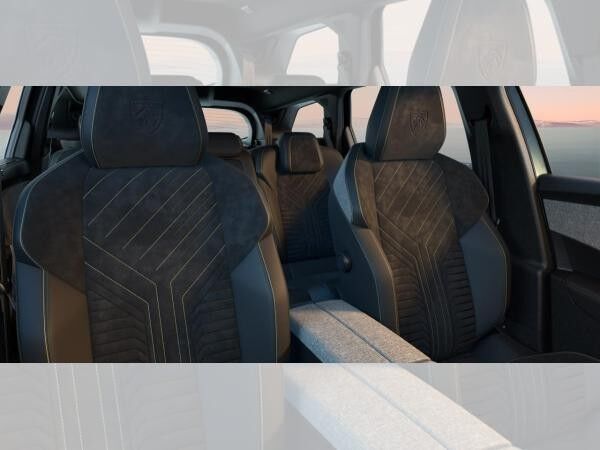 Peugeot 5008 GT, Ingaro-Blau, Alcantara, Ganzjahresreifen, Winter-Paket, AHK