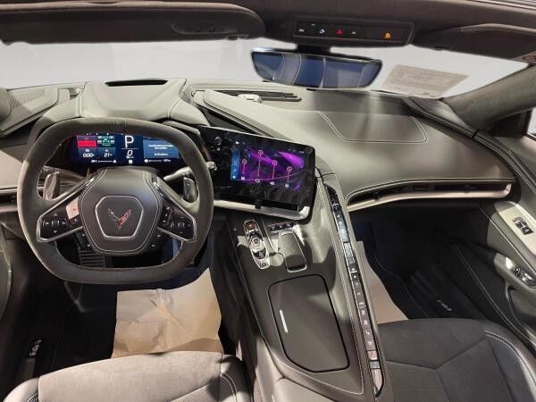 Corvette C8 Stingray Cabriolet 3LT MJ24 COC Z51 Front-Lift