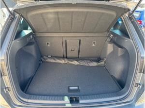 Seat Ateca Xperience 1.5 TSI DSG AHK PDC PANORAMA NAVI FULL LINK SHZ