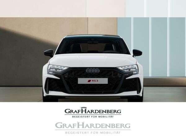 Audi RS3 Limousine