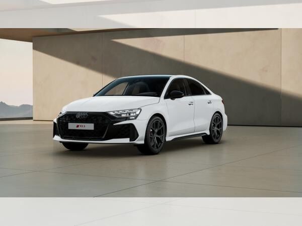 Audi RS3 Limousine