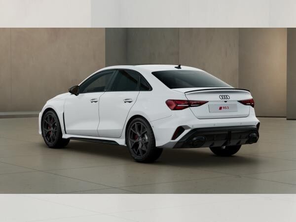 Audi RS3 Limousine