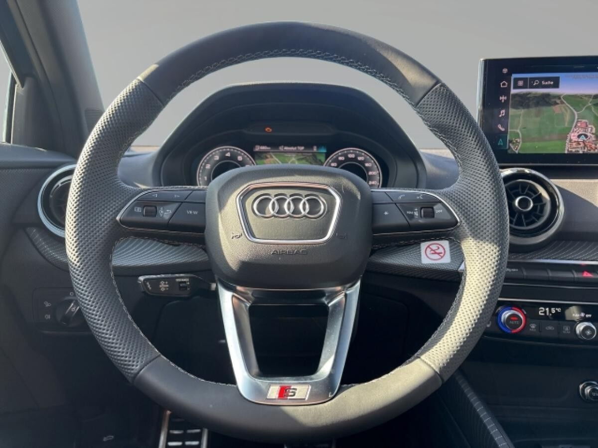 Audi Q2 40 TFSI S-Line qu Matrix Navi virtual PDC SHZ