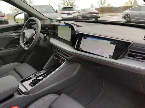Audi SQ5 SUV TFSI S tronic