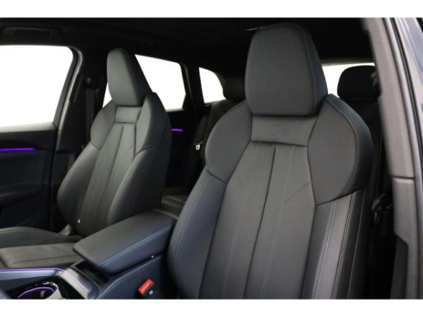 Audi Q5 TDI quattro S line edition one  UPE: 84.450,- €