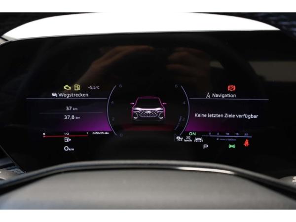 Audi Q5 TDI quattro S line edition one  UPE: 84.450,- €