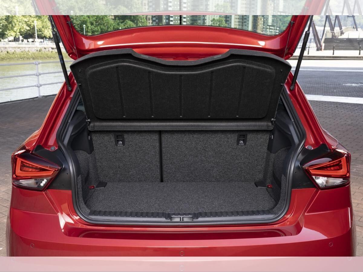 Seat Ibiza Road Edition 1.0 TSI 85 kW (116 PS) 6-Gang **LOYALISIERUNG**