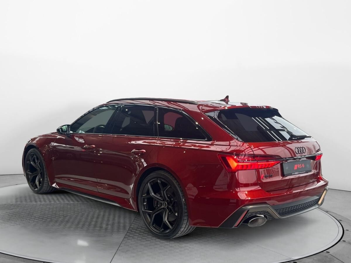 Audi RS6 RS 6 Avant performance tiptronic Audi RS6 RS 6 Avant performance tiptronic