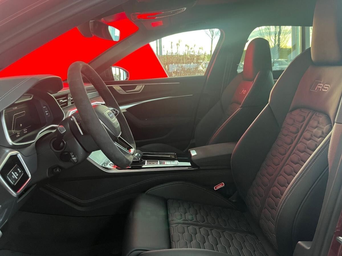 Audi RS6 RS 6 Avant performance tiptronic Audi RS6 RS 6 Avant performance tiptronic