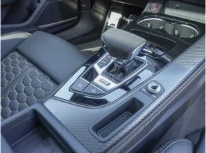 Audi RS4 Avant quattro RS Competition