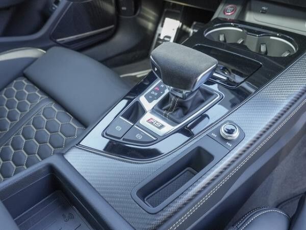 Audi RS4 Avant quattro RS Competition