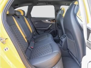 Audi RS4 Avant quattro RS Competition