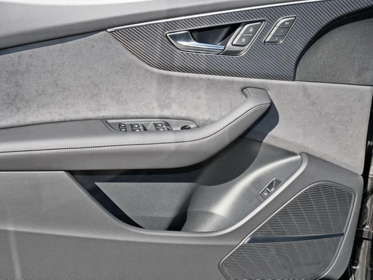 Audi Q8 SUV 50 TDI quattro tiptronic / ALW