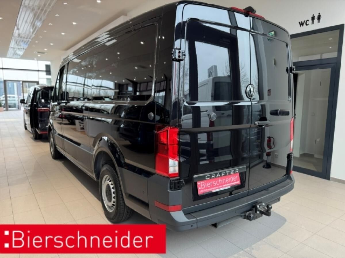 Volkswagen Crafter 35 Kasten 2.0 TDI mittellang AHK 5-J-GAR PARKLENK PDC SHZ KLIMA