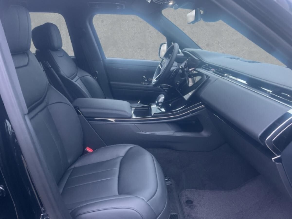 Land Rover Range Rover Sport D300 Dynamic HSE // Vorführwagen