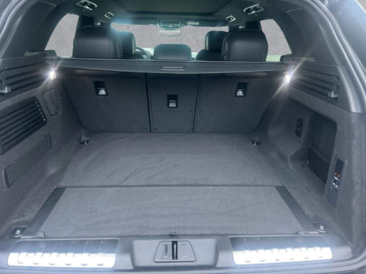 Land Rover Range Rover Sport D300 Dynamic HSE // Vorführwagen