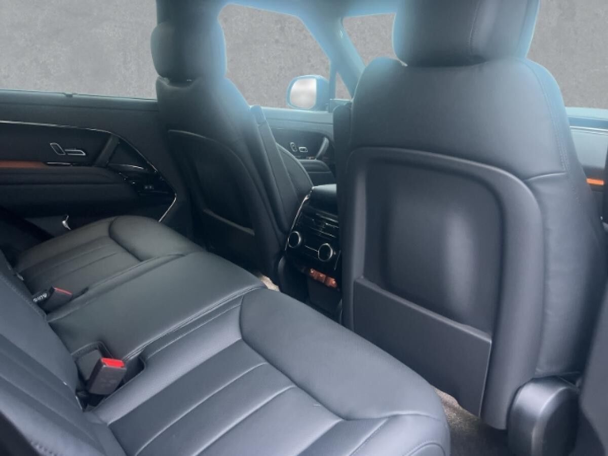 Land Rover Range Rover Sport D300 Dynamic HSE // Vorführwagen