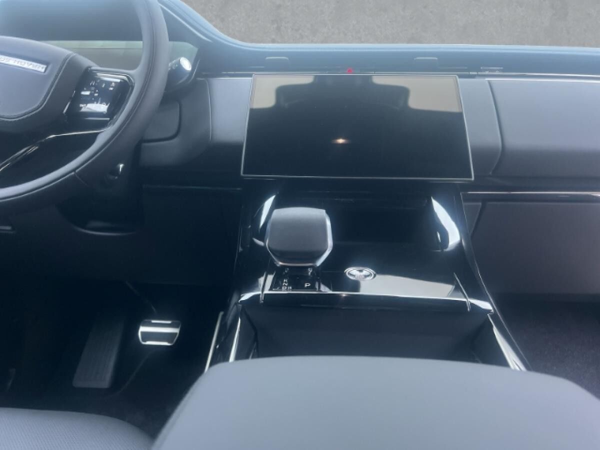 Land Rover Range Rover Sport D300 Dynamic HSE // Vorführwagen