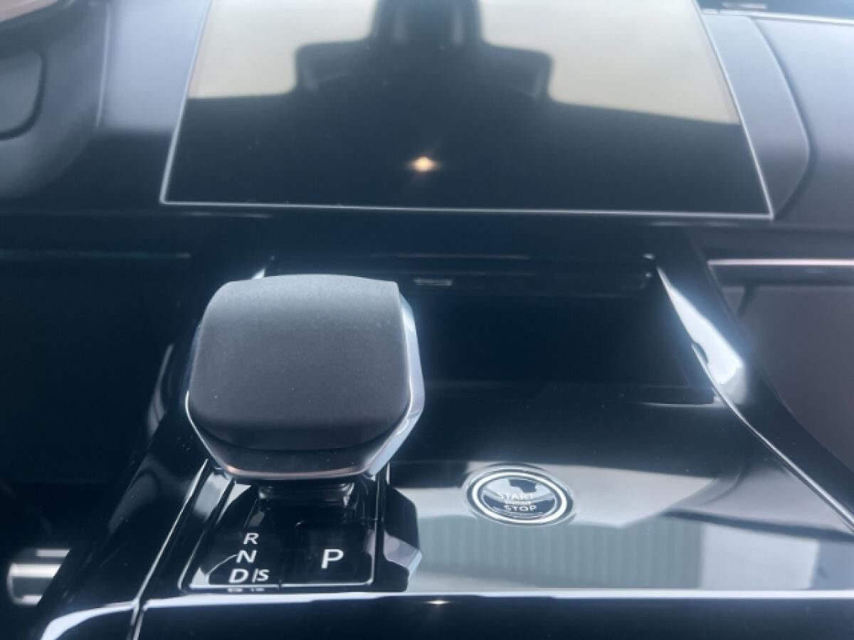 Land Rover Range Rover Sport D300 Dynamic HSE // Vorführwagen