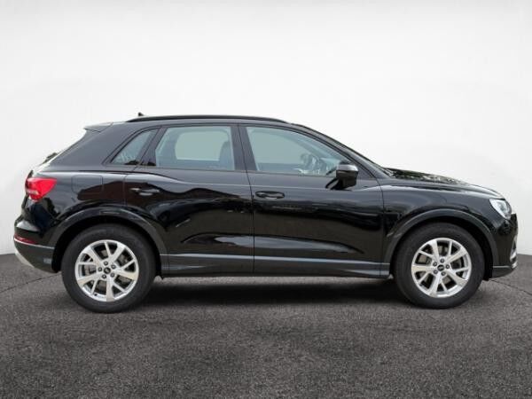 Audi Q3 40 TFSI quattro advanced AHK ACC Keyless