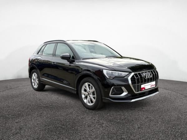 Audi Q3 40 TFSI quattro advanced AHK ACC Keyless