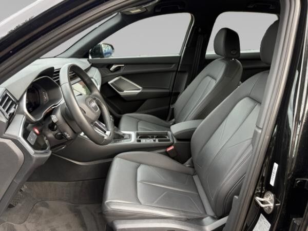 Audi Q3 40 TFSI quattro advanced AHK ACC Keyless