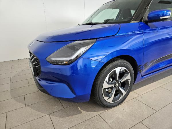 Suzuki Swift HYBRID CVT VFW mit Zubehör Sondermodell