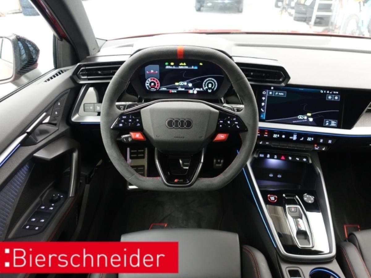 Audi RS3 Sportback GARANTIE EA8 PANO HEADUP B&O 280KMH ASSISTENZ MATRIX LEDER KEYLESS PDC+KAMERA