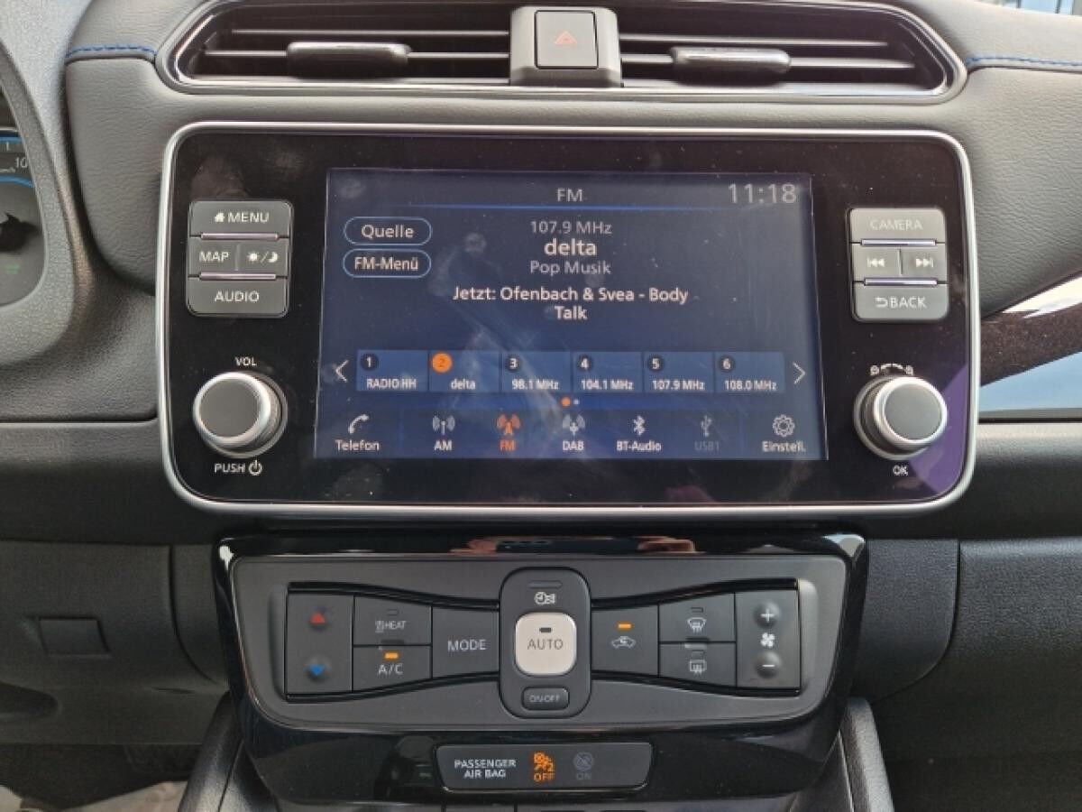 Nissan Leaf (ZE1)LEAF 40kWh N-CONNECTA Winterpaket LED*SOFORT VERFÜGBAR* TAGESZULASSUNG* VERSCHIEDENE VARIANTEN* Nissan Leaf (ZE1)LEAF 40kWh N-CONNECTA Winterpaket LED*SOFORT VERFÜGBAR* TAGESZULASSUNG* VERSCHIEDENE VARIANTEN*