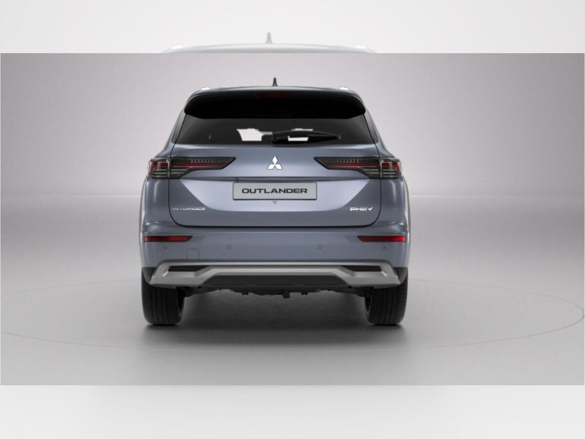 Mitsubishi Outlander 🔥 Outlander PHEV Intro 4WD, LED, 360°, 🔥