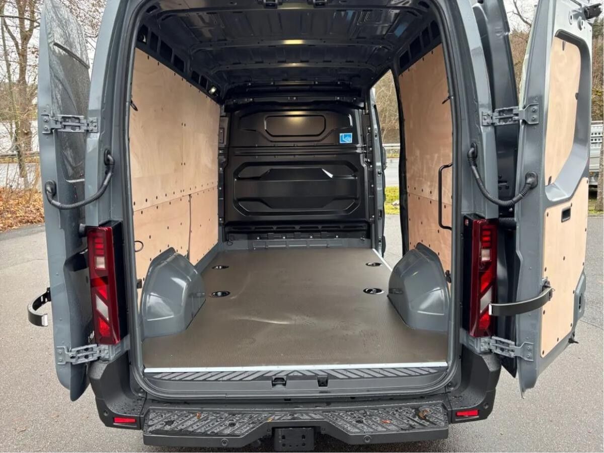 Renault Master Kasten ICE FWD extra L2H2 3,5t Blue dCi 150