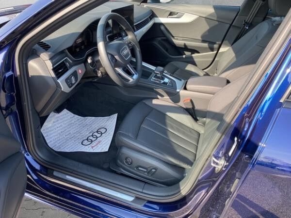 Audi A4 Avant 40 TDI S-tronic quattro advanced RÜCKFAHRK+SITZH