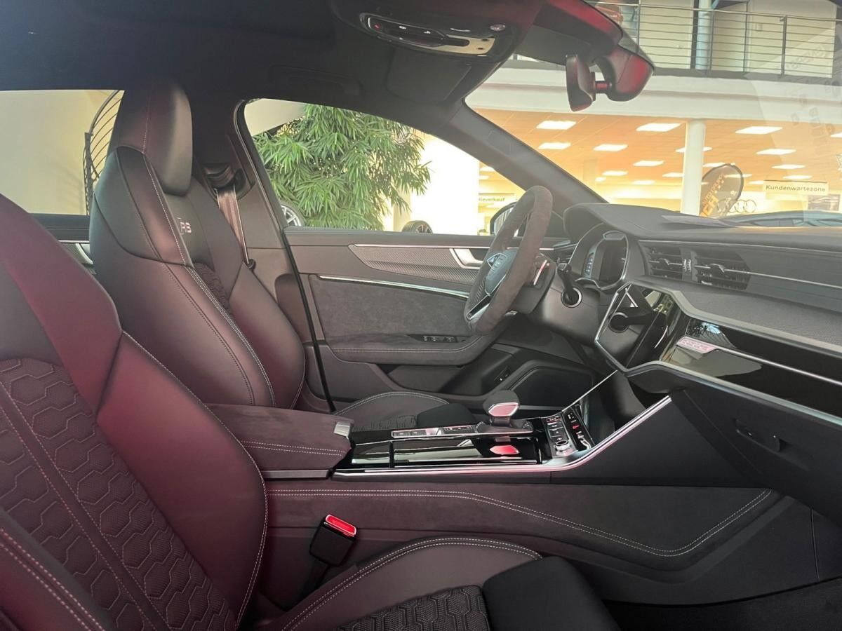Audi RS6 RS 6 Avant performance tiptronic Audi RS6 RS 6 Avant performance tiptronic