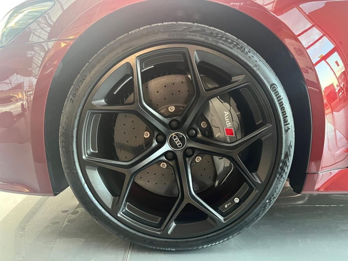 Audi RS6 RS 6 Avant performance tiptronic Audi RS6 RS 6 Avant performance tiptronic