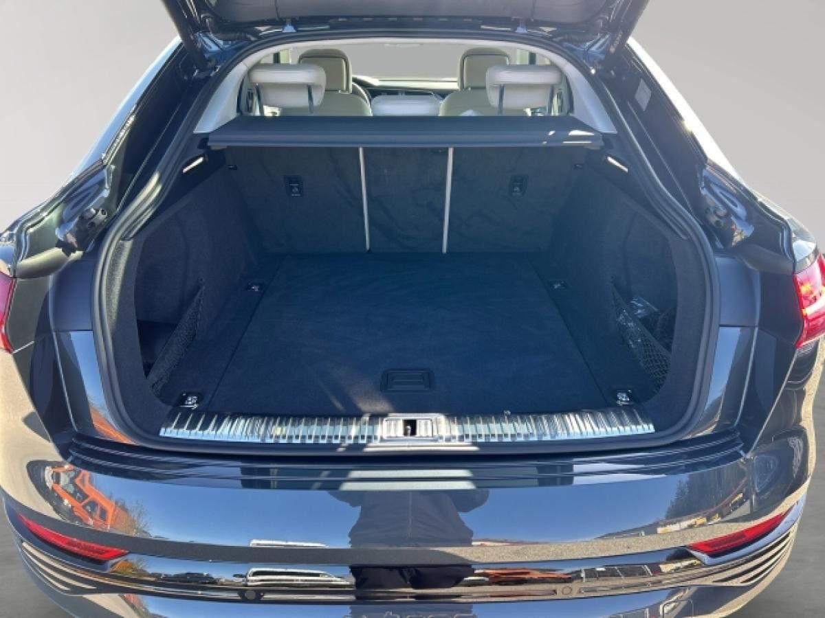 Audi Q8 Sportback 55 e-tron advanced qu Matrix B&O Navi Kamera