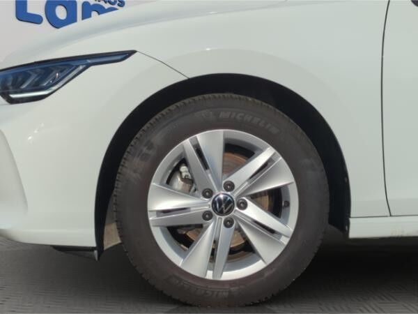 Volkswagen Golf VIII Life 1.5 TSI 6-Gang AHK,NAV,ACC,LR-H,LED