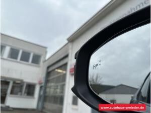 Toyota C-HR 2.0 Hybrid Team Player + Technik-Paket