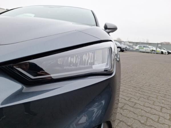 Seat Leon FR 2.0TDI 110kW (150 PS) *DSG*ACC*PDC*RFK*SHZ*Navi*CarPlay*Privatkunden*