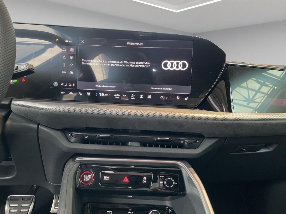 Audi SQ5 Matrix HuD B&O Pano Memory 360° 21" OLED Audi SQ5 Matrix HuD B&O Pano Memory 360° 21" OLED