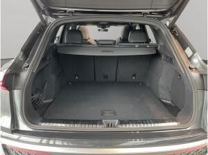 Audi SQ5 Matrix HuD B&O Pano Memory 360° 21" OLED Audi SQ5 Matrix HuD B&O Pano Memory 360° 21" OLED