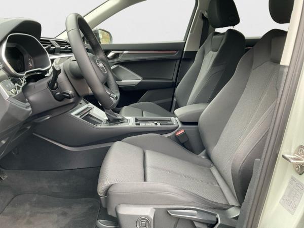 Audi Q3 Sportback TFSI e 45 S-line LED AHK Carplay