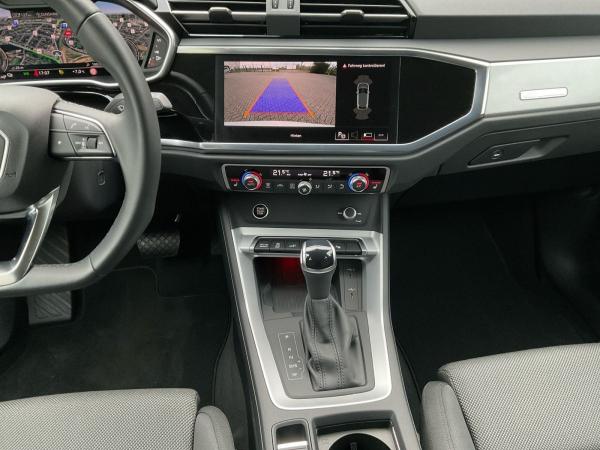Audi Q3 Sportback TFSI e 45 S-line LED AHK Carplay